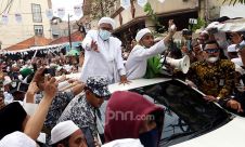 Habib Rizieq Shihab Tiba di Petamburan