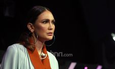 Ada Luna Maya di Jajaran Juri The Next Influencer