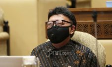 Raker Komisi II DPR dengan MenPAN-RB Bahas Rekrutmen CPNS 2021