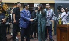 Komisi I DPR Raker dengan Menteri Komunikasi dan Digital