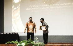 Kementan Raih Penghargaan atas Pencapaian Penyaluran KUR Pertanian - JPNN.com