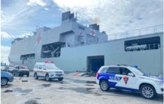 3 Personel TNI AD Korban Kontak Tembak Dirawat di Kapal Perang TNI AL - JPNN.com
