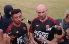 Tavares: Persib Bandung Tetap Berbahaya Meski Tanpa David da Silva - JPNN.com