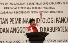 Prof Yudian Wahyudi Minta Anggota DPRD Pasuruan Selalu Mengamalkan Nilai Pancasila - JPNN.com