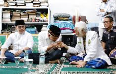 Ganjar Pranowo Dapat Nasihat dari Abuya Muhtadi Saat Melawat ke Banten - JPNN.com