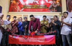 OMG Jatim Resmikan Posko Pemenangan Ganjar di Surabaya - JPNN.com