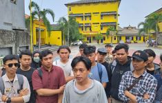 Izin STIE Tribuana Bekasi Dicabut, Mahasiswanya Dipersulit Urus Pindah Kampus - JPNN.com