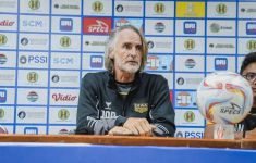 Liga 1: Dewa United Siap Menodai Kesucian Persib Bandung - JPNN.com