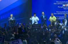 SBY Sampaikan Pesan untuk Prabowo lewat Lagu, Rapimnas Demokrat 'Pecah' - JPNN.com