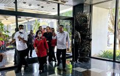 Didampingi Prananda, Megawati Hadiri Rapat Mingguan TPN Ganjar - JPNN.com