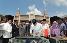 Resmikan Masjid di Banyumas, Anies Lihat Wajah Masa Depan Indonesia - JPNN.com