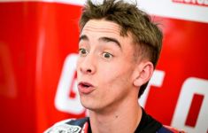 Pedro Acosta Resmi Dipinang KTM Untuk MotoGP 2025 - JPNN.com