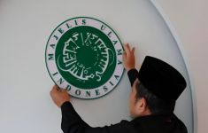 Soal Tuyul, Tuak, dan Wine Bersertifikat Halal, Begini Penjelasan MUI - JPNN.com