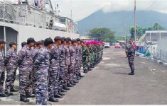 TNI AL Kerahkan Kapal Perang untuk Evakuasi Warga Terdampak Erupsi Gunung Ruang - JPNN.com