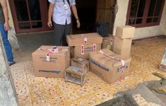 Bea Cukai Kudus Gerebek 2 Tempat Produksi Rokok Ilegal di Jepara dalam 1 Jam - JPNN.com