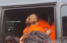 Polisi Bawa Chandrika Chika ke BNN Untuk Asesmen - JPNN.com