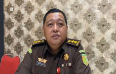 Mantan Rektor UPR Diperiksa Jaksa terkait Kasus Korupsi - JPNN.com