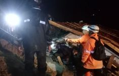 3 Warga Tertimbun Bencana Longsor di Garut - JPNN.com