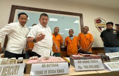 Bos Penadah Emas Hasil Tambang Ilegal di Kuansing Ditangkap, Sehari Bisa Tampung Sebegini - JPNN.com