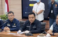 ESDM-Bareskrim Tangkap WN China Pelaku Tambang Bijih Emas Ilegal di Ketapang Kalbar - JPNN.com
