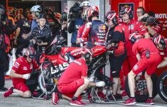 MotoGP Prancis: Hujan Membayang, Pembalap Berlatih Berganti Motor saat Pemanasan - JPNN.com