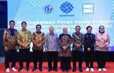 Menaker Ida Fauziyah Apresiasi Peran DUDI dalam Kembangkan SDM Terampil di Indonesia - JPNN.com