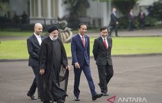 Jokowi Sampaikan Dukacita Atas Meninggalnya Presiden Iran Ebrahim Raisi - JPNN.com