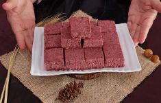 Kumbu Kacang Merah, Kue Legendaris Khas Palembang yang Hampir Punah - JPNN.com