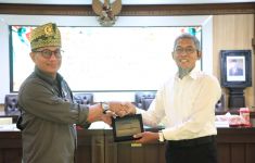 Pemprov Riau Belajar soal Pelayanan Publik kepada Pemprov Jateng - JPNN.com