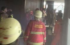 Gedung Bank Riau Kepri Syariah Terbakar, Ini Penyebabnya - JPNN.com
