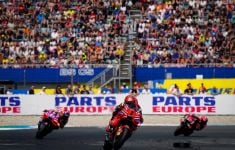 MotoGP Belanda: Mampukah Pecco Bagnaia Menyalip Valentino Rossi? - JPNN.com
