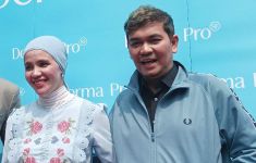 Ibu Sambung Meninggal Dunia, Indra Bekti Ungkap Kondisi Terakhir  - JPNN.com