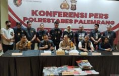 Polisi Ungkap Hasil Tes Urine Pemerkosa dan Pembunuh Siswi SMP di Kuburan Cina Palembang - JPNN.com