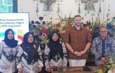 Dorong Indonesia Emas, EF Beri Pelatihan Bahasa Inggris untuk Guru Sekolah Negeri - JPNN.com