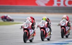 Pembalap Indonesia Naik Podium Perdana di Honda Thailand Talent Cup 2024 - JPNN.com