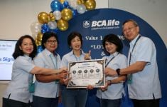 Hari Pelanggan Nasional, BCA Life Luncurkan Fitur Baru - JPNN.com