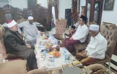 Apresiasi Sistem Pendidikan PP Amanatul Ummah, Rektor Al-Azhar Mesir Tawarkan Kerja Sama  - JPNN.com