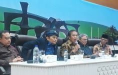 Soal RPMK IHT, Anggota DPR RI Ingatkan Pemerintah Pertimbangkan Dampak Hulu Hingga Hilir - JPNN.com