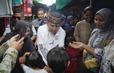 Pemimpin Merakyat, Agustiar Mampu Melestarikan Adat Istiadat Dayak - JPNN.com