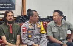 Respons Susi Pudjiastuti Setelah Pilot Kapten Philip Dibebaskan dari KKB - JPNN.com