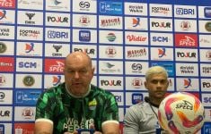 Bojan Hodak Ungkap Persib Hadapi Masalah Ini Menjelang Jumpa Madura United - JPNN.com