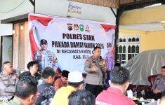 Kapolres Siak Dengarkan Aspirasi Warga di Jumat Curhat, Tekankan Pilkada Damai - JPNN.com