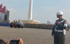 Perayaan HUT TNI, Jokowi Secara Khusus Ucap Hal Ini kepada Prabowo - JPNN.com