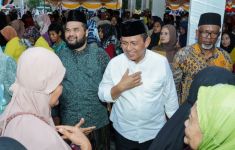 Desa-desa Kini Ada Listrik Berkat Program Kepri Terang, Ansar Ahmad Raih Dukungan Warga Batam - JPNN.com