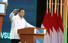 Menhan Prabowo Beri Pandangan di Acara BNI Investor Daily Summit 2024 - JPNN.com