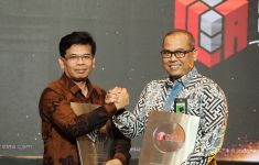 Tim NLE Raih Penghargaan Kategori Government of The Year di Indonesia Logistics Awards 2024 - JPNN.com