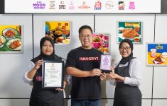 Raih Sertifikasi Halal, Hangry Indonesia Percepat Ekspansi Moon Chicken - JPNN.com