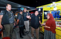 Keributan Antarpedagang Terjadi, Aparat Kepolisian Turun Tangan - JPNN.com