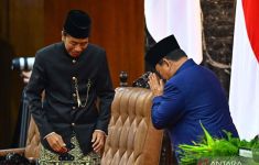 Pidato Pertama Presiden Prabowo Bahas Masalah Warisan Jokowi, Singgung Kebocoran - JPNN.com