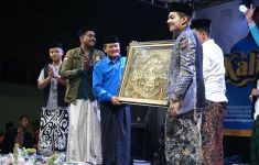 Hadiri Majelis Sholawat Hari Santri Nasional, Ahmad Luthfi Sebut Dirinya Juga Santri - JPNN.com